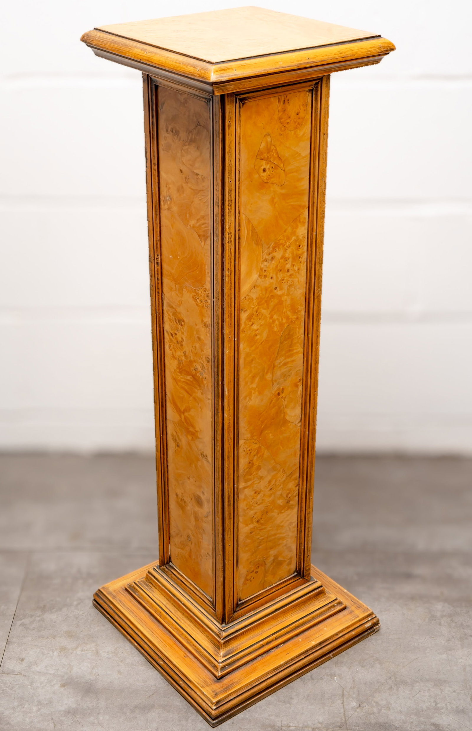 Art Deco Burl Wood Statue Pedestal: Vintage Italian Burlwood Pedestal Art Deco Style for Art Sculpture Marble Bronze Bust Staute Display Rectangular Body with Stepped Base Polished Finish in Italian Florentina Louis XVI Style Approx:
