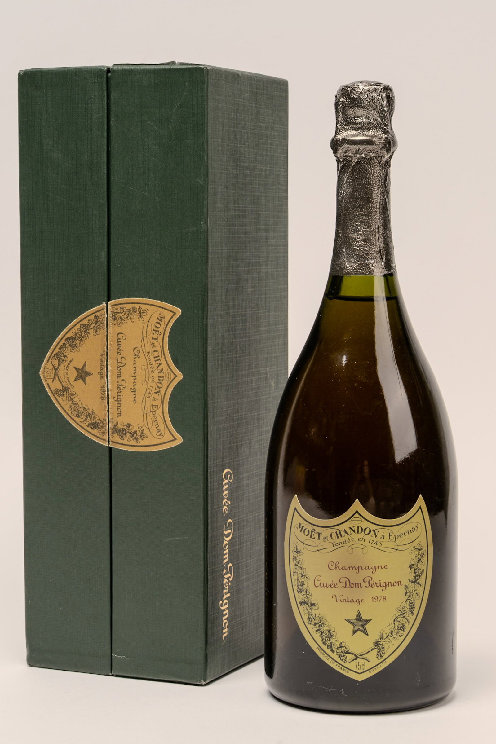 1978 Moet Et Chandon Cuvee Dom Perignon Champagne Sealed (1 of 9)