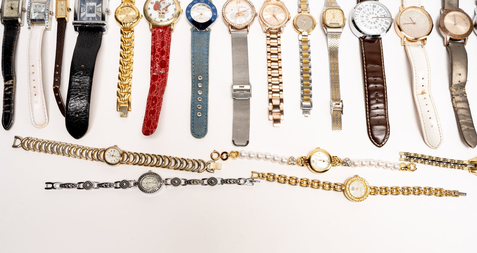 Large Vintage Wristwatch Collection - 7