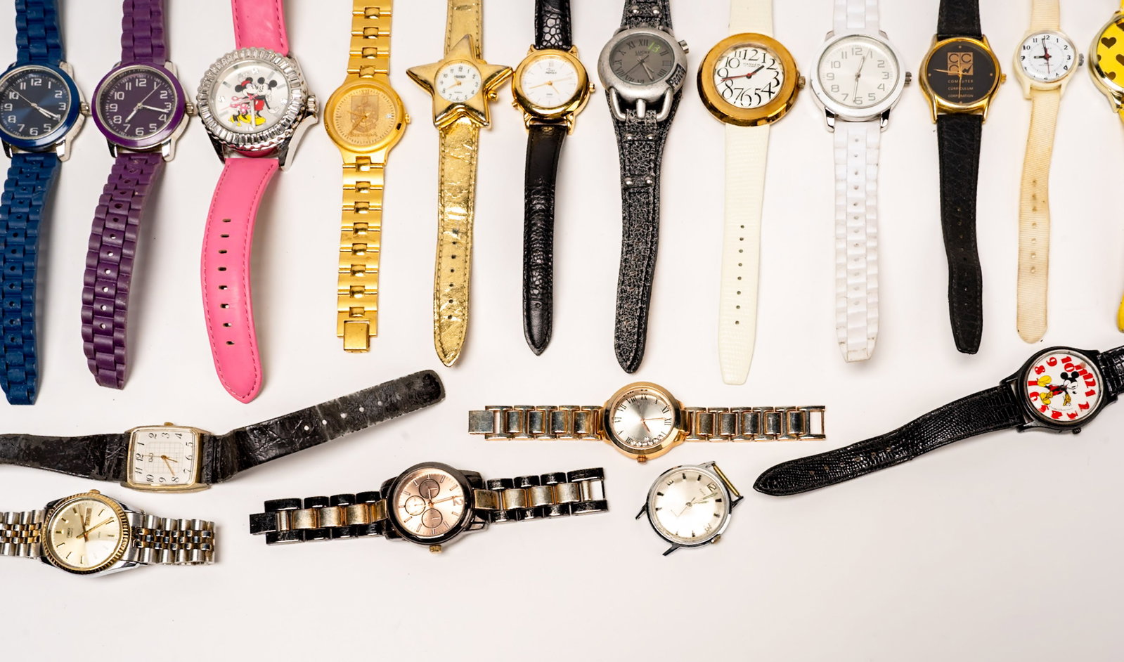 Large Vintage Wristwatch Collection - 10
