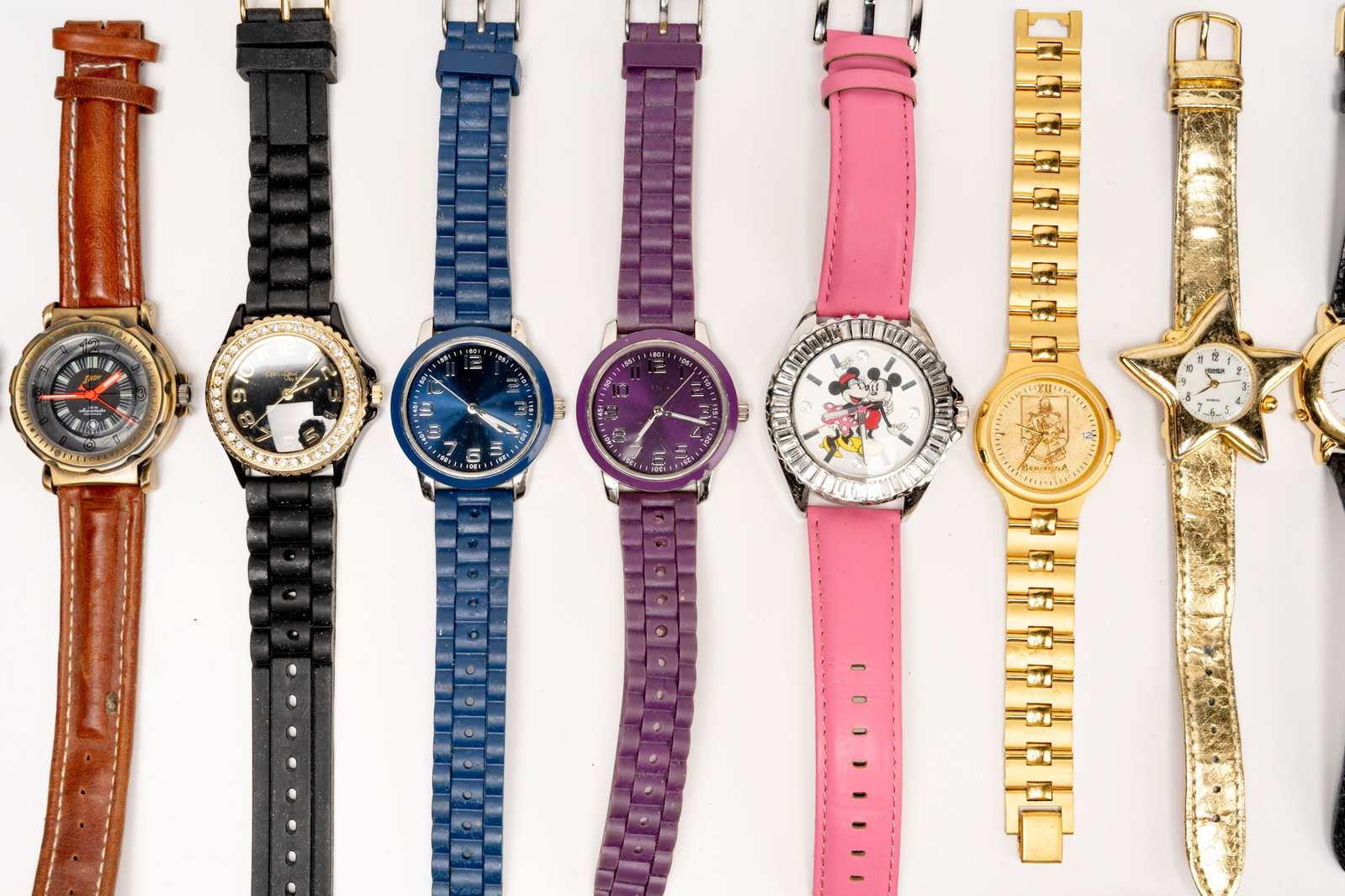 Large Vintage Wristwatch Collection - 3