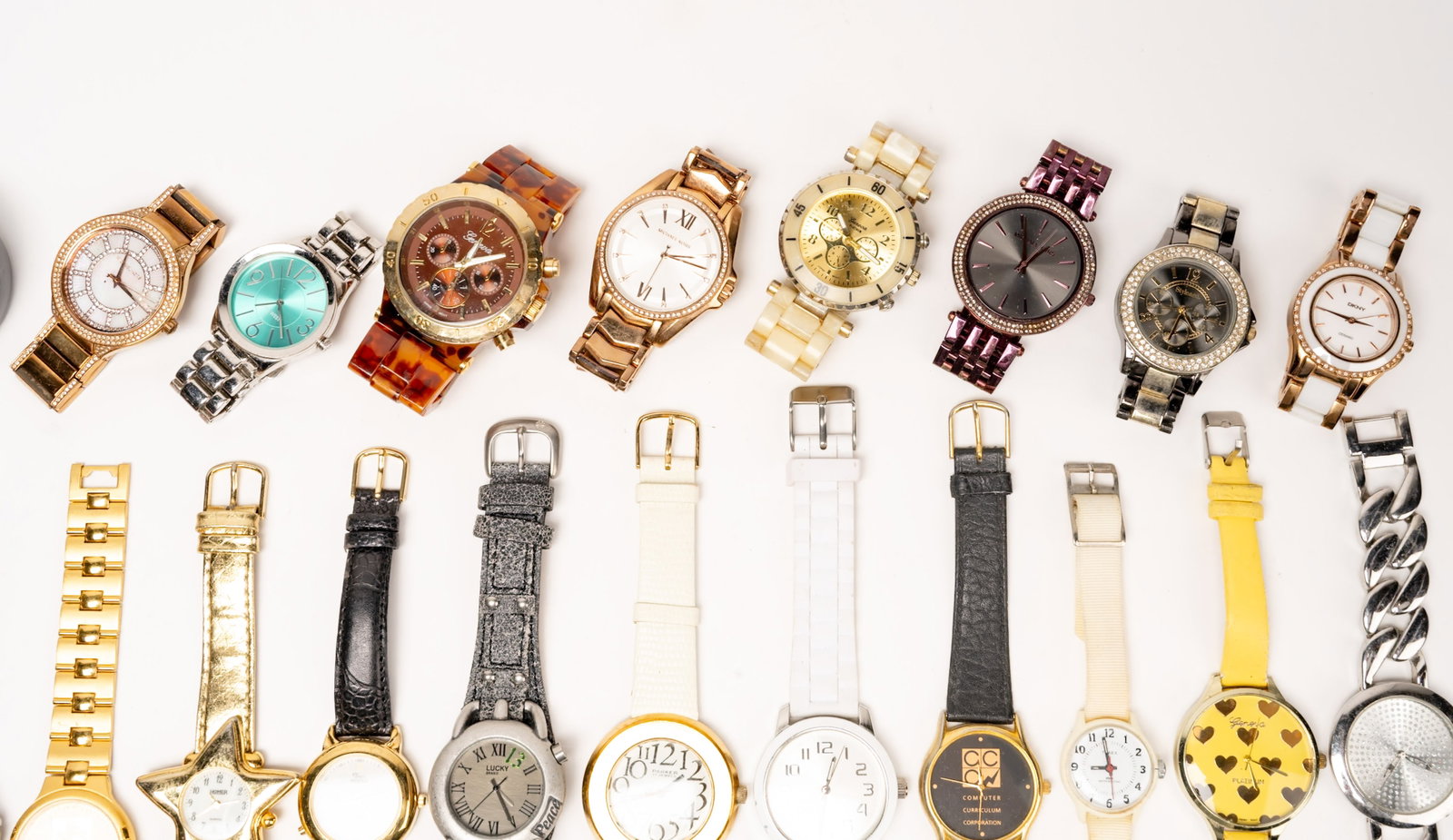 Large Vintage Wristwatch Collection - 7