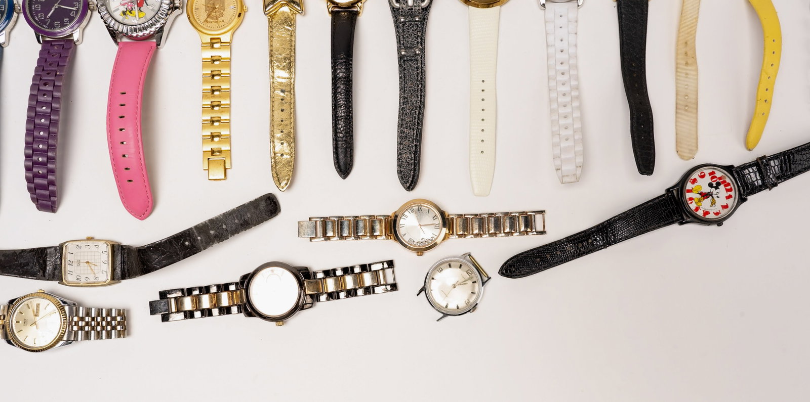 Large Vintage Wristwatch Collection - 8