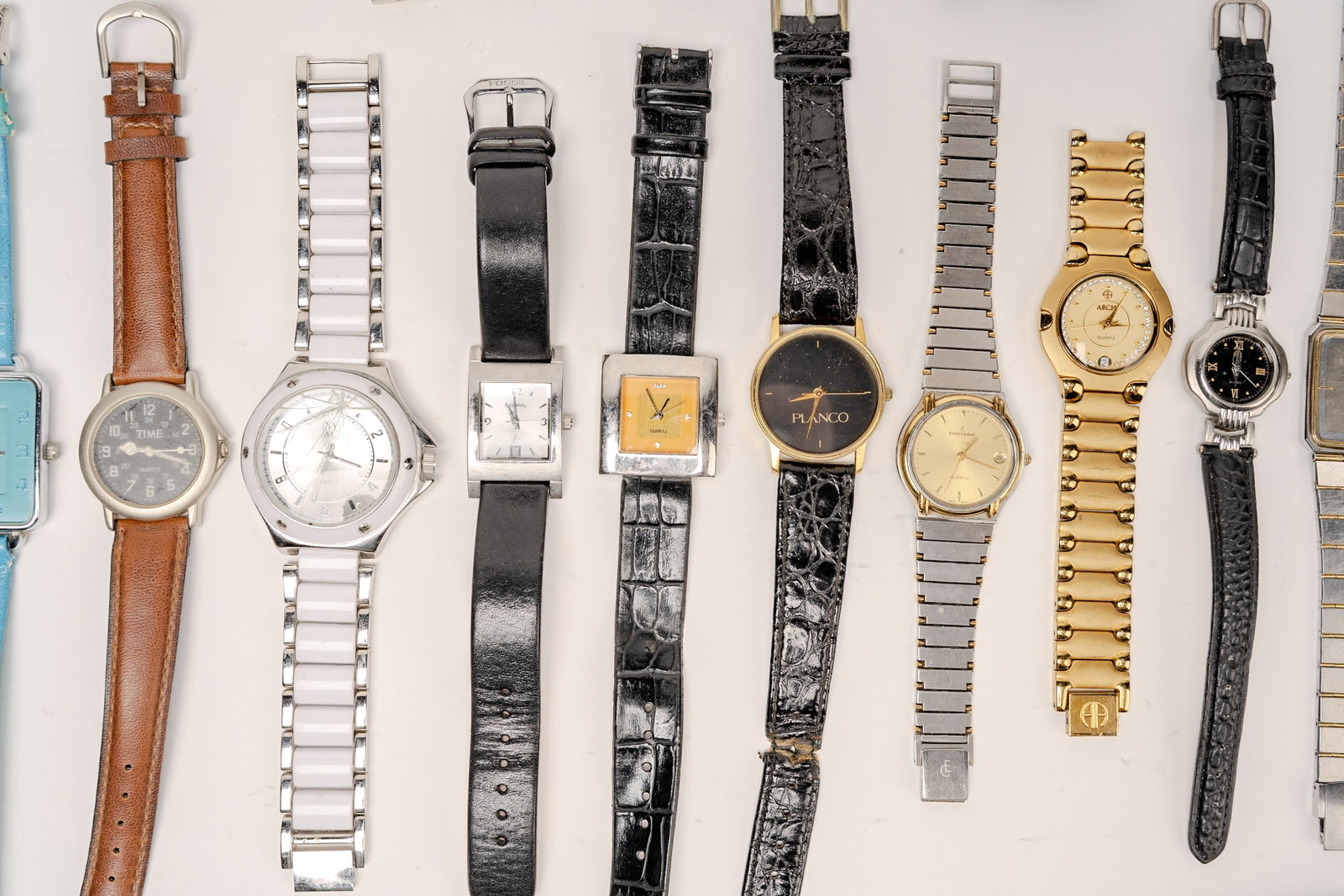 Large Vintage Wristwatch Collection - 6