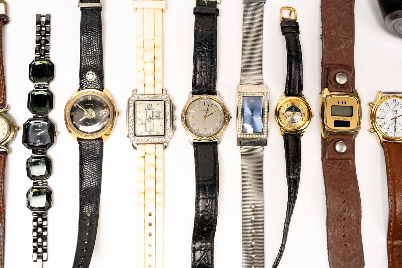 Large Vintage Wristwatch Collection - 4