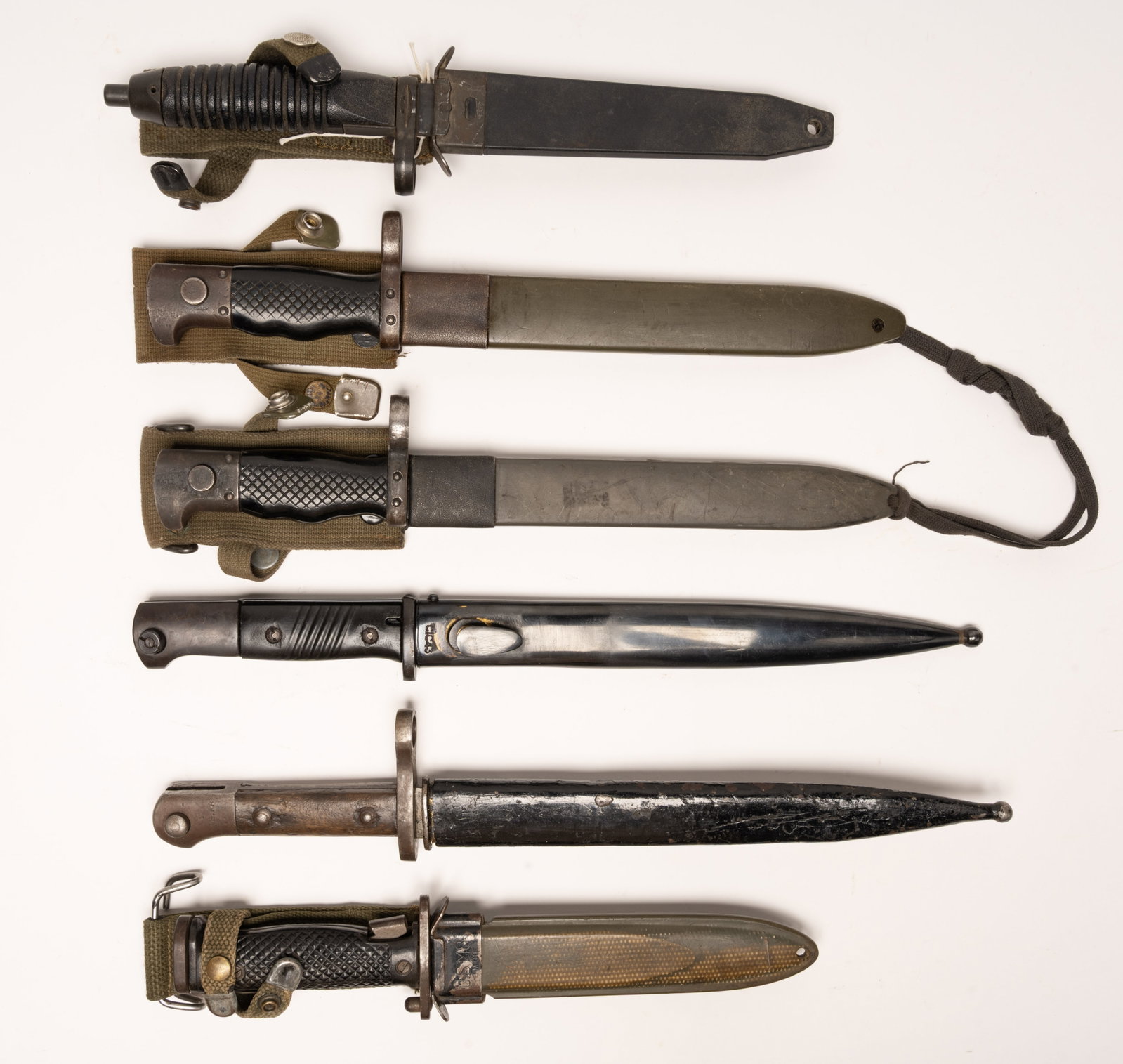Militaria Bayonet Collection US M4 German H&K G3 Mauser Spain CETME (1 of 6)