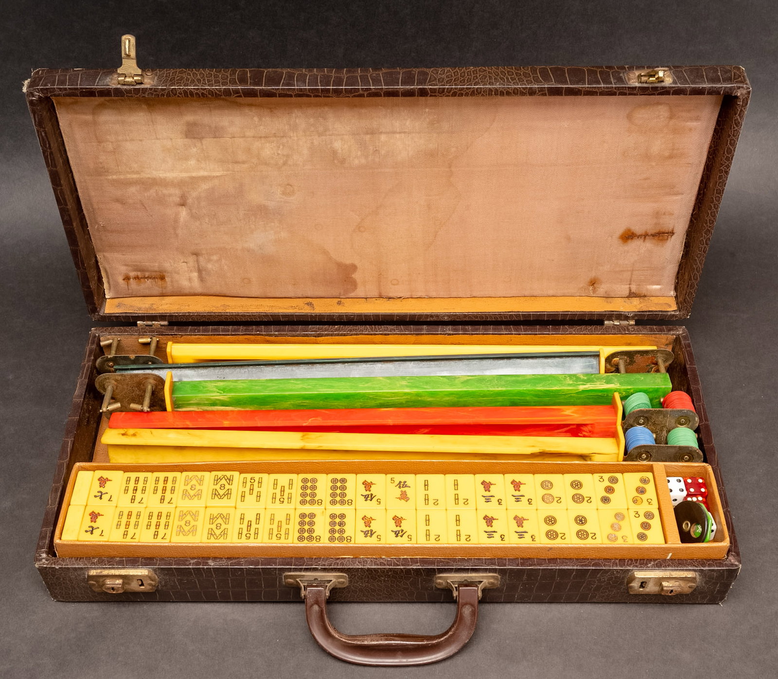 Early 20th c. Chinese Mahjong Game Set Butterscotch Yolk Amber Bakelite Tiles: Early 20Th Century Chinese Art Deco Mahjong Game Set of 161 Butterscotch Yolk Amber Bakelite Tiles in Original Wooden Case Covered in Brown Leather Embossed in Aligator / Crocodile Predator Swan Anima