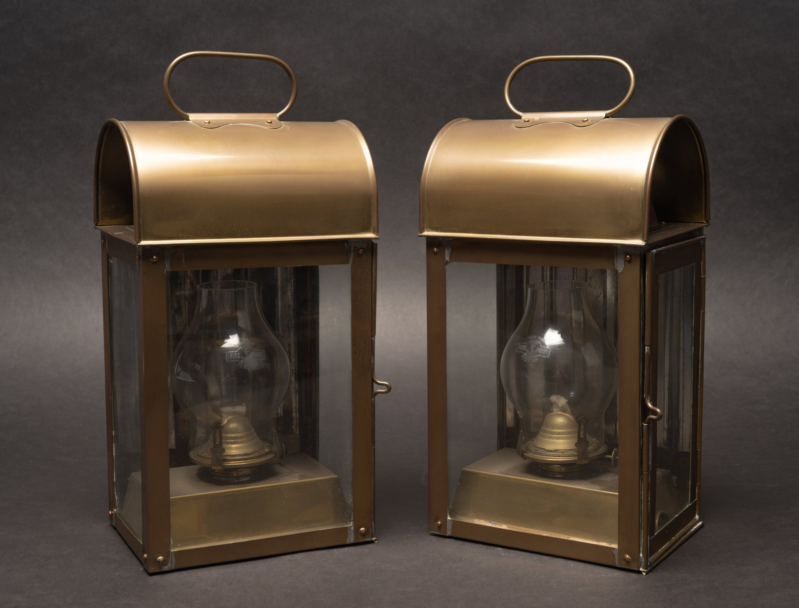 British Maritime Solid Brass Yacht Cabin Lantern Pair: English Maritime Solid Brass Yacht Ship Boat Cabin Lantern Pair with Original Anchor Brand Heat-Resistant Glass Chimneys Circa 1930?1950 Built in England ( Body ) Glass Component Imported from
