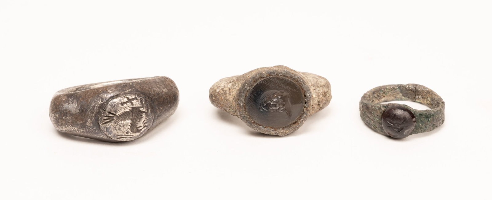 Roman Empire Silver Intaglio Signet Rings Agate Almandine Garnet Circa 1st - 4th Century A.D. (1 of 9)