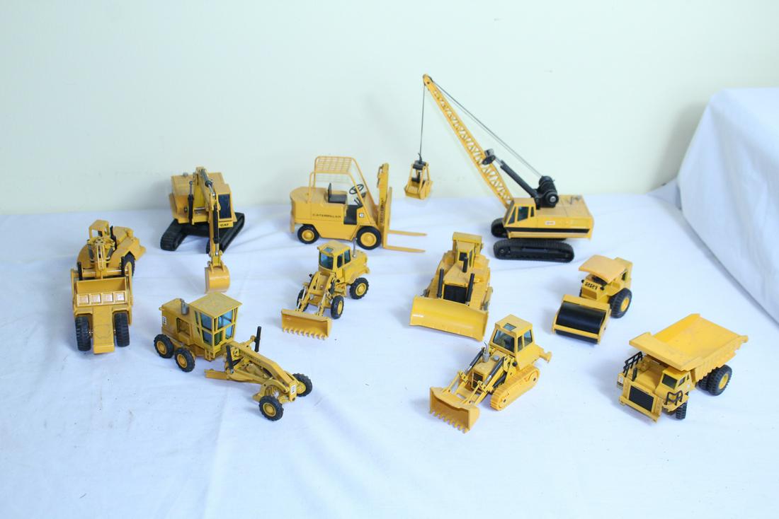 Lot of Joal miniatures: This lot includes; Joal Catepillar D10 No. 220 dozer-no box-great used condition. Joal No. 221 caterpillar roller-no box-great used condition. Joal caterpillar 6310 No. 219-no box-great used condition