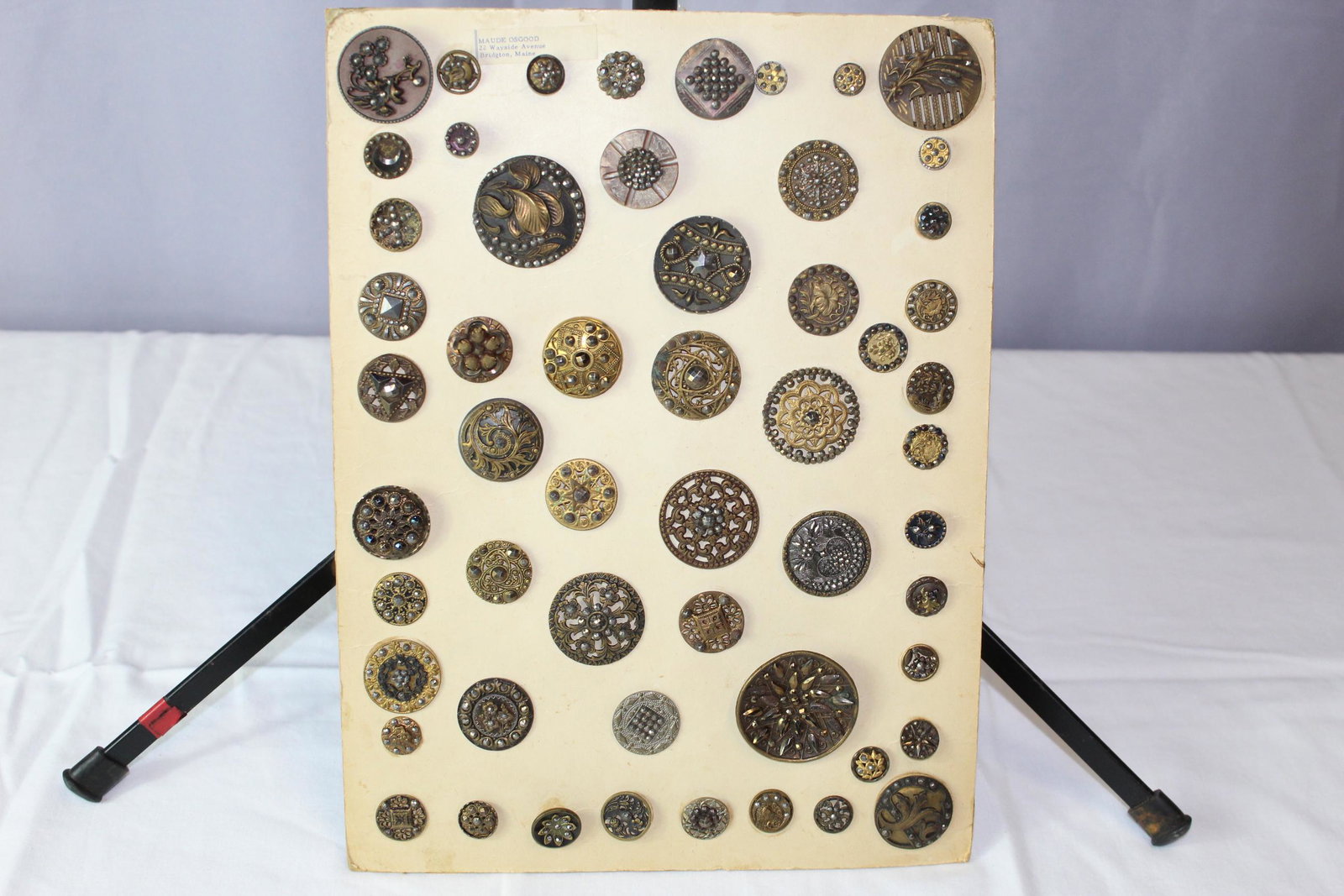 Fine cut steel marchasites button card (1 of 10)
