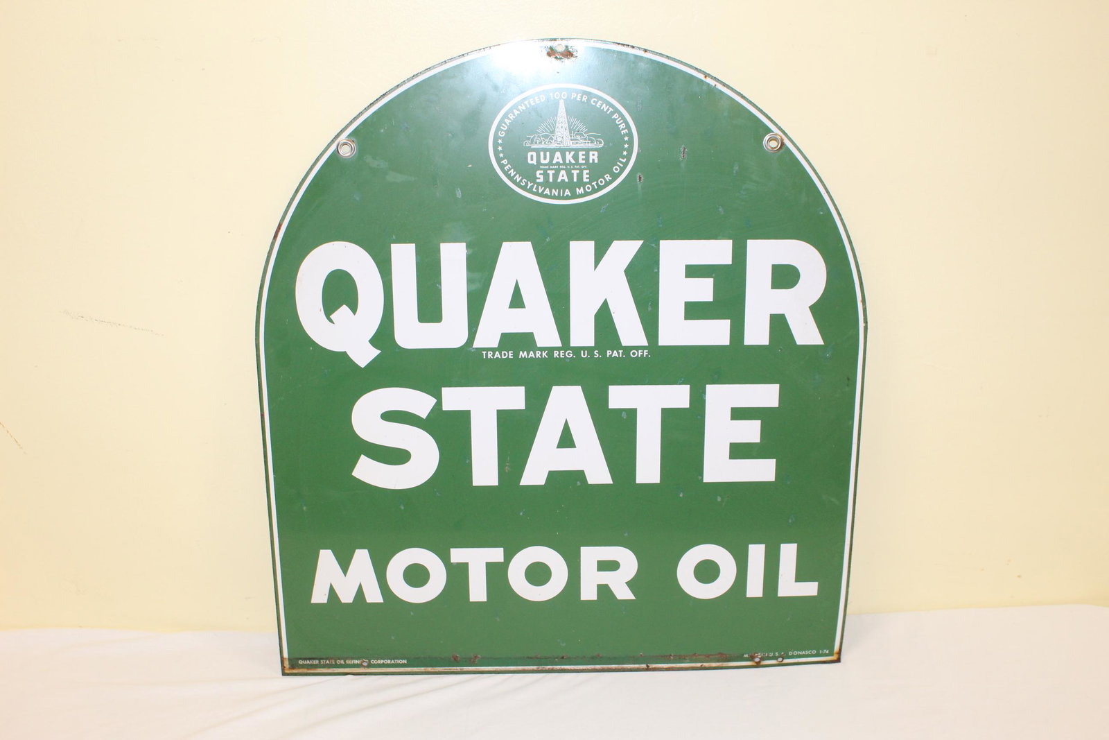 Two sided Quaker State porcelain sign: This nice vintage porcelain double sided tombstone sign is in great overall condition. Measures 26.5in x 28.5in overall. No damage or repairs seen. Reads Guaranteed 100 per cent pure Quaker state Penn