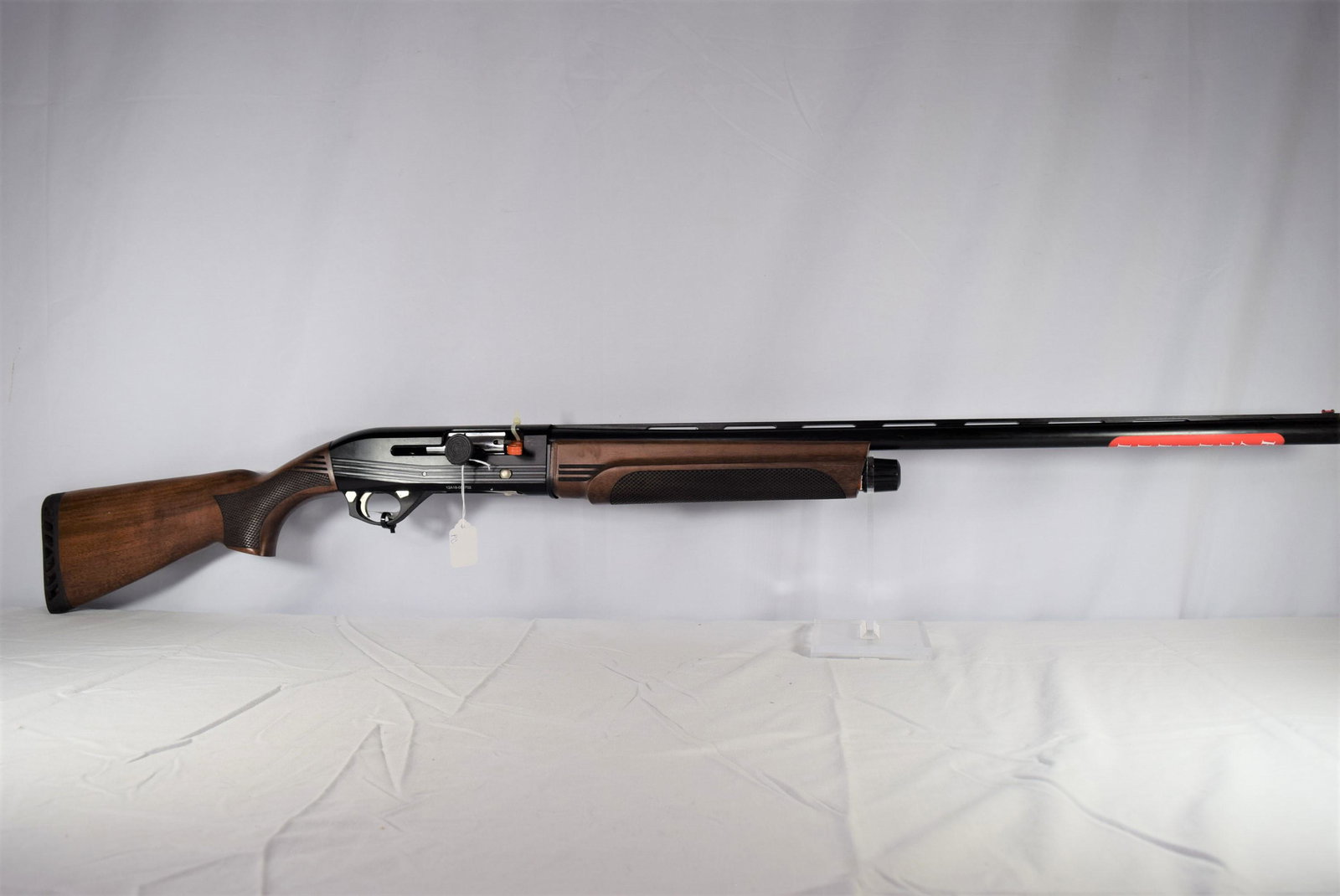 Hatfield Model SAS 12 GA Shotgun: Hatfield Model SAS 12 GA Shotgun. New in original box. Serial Number: 12A18-008702. Complete with lock, informational booklet and box with choke tubes and choke tool. 28in Barrel. No issues known to u