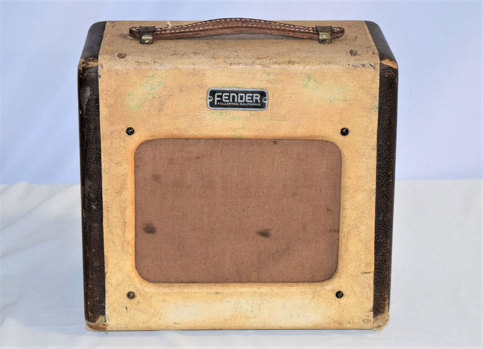 Vintage 1951 Fender (600) TV AMP (1 of 20)