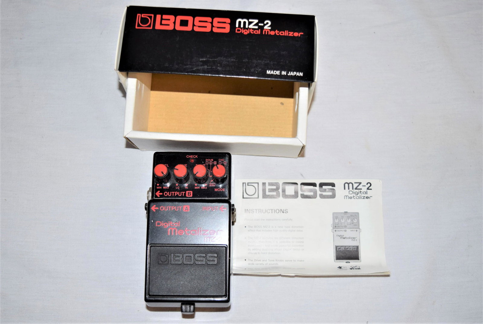 Boss MZ-2 Digital Metallizer Pedal (1 of 9)