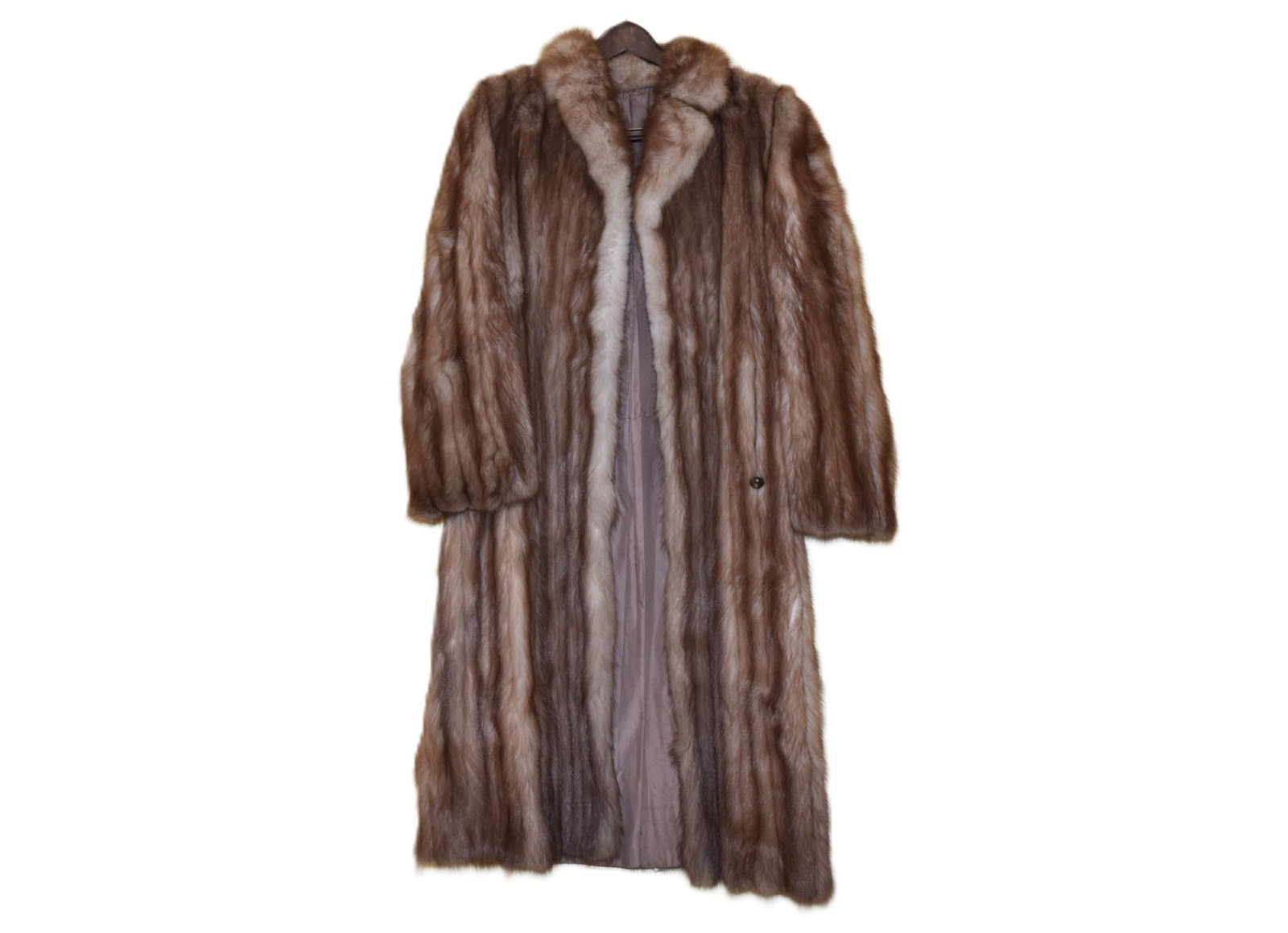 Womens S/M Longline Mink Fur Coat: Womens S/M Longline Mink Fur Coat. Appears to be genuine mink fur. Appears to be in good overall condition, see all photos. Stunning longline coat would make an excellent unique addition to anyones wa