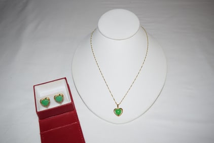 14K Yellow Gold Jade Pendant Necklace and Earrings Set
