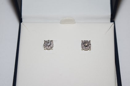 Pair of 14K White Gold Diamond Stud Earrings