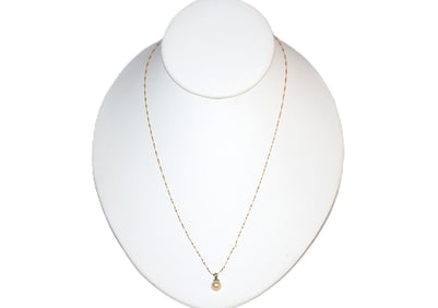 14K Yellow Gold Necklace Pearl Pendant