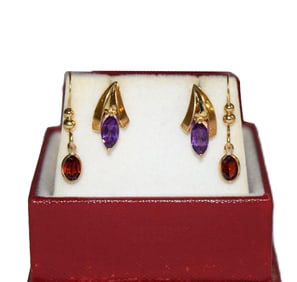 Lot of Two Pairs of 14K Yellow Gold Estate Earrings