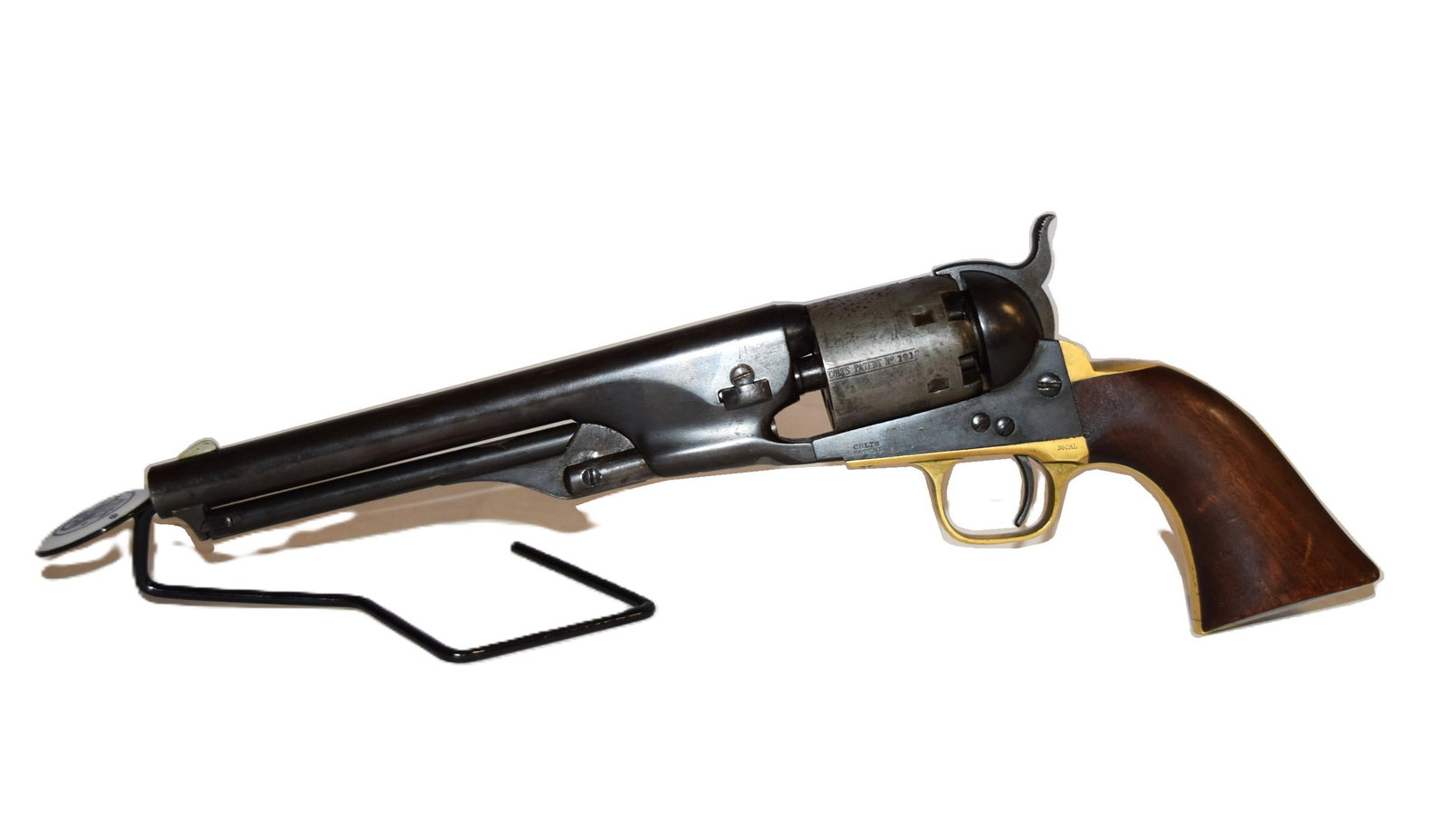 Antique Colt 1861 36 CAL Pistol: Antique Colt Model 1861 36 Caliber Pistol. Manufactured in 1861. Matching Serial Numbers appear throughout: 1212, see photos. Barrel Length: 7.5 Inches. General wear consistent with age, no major dama