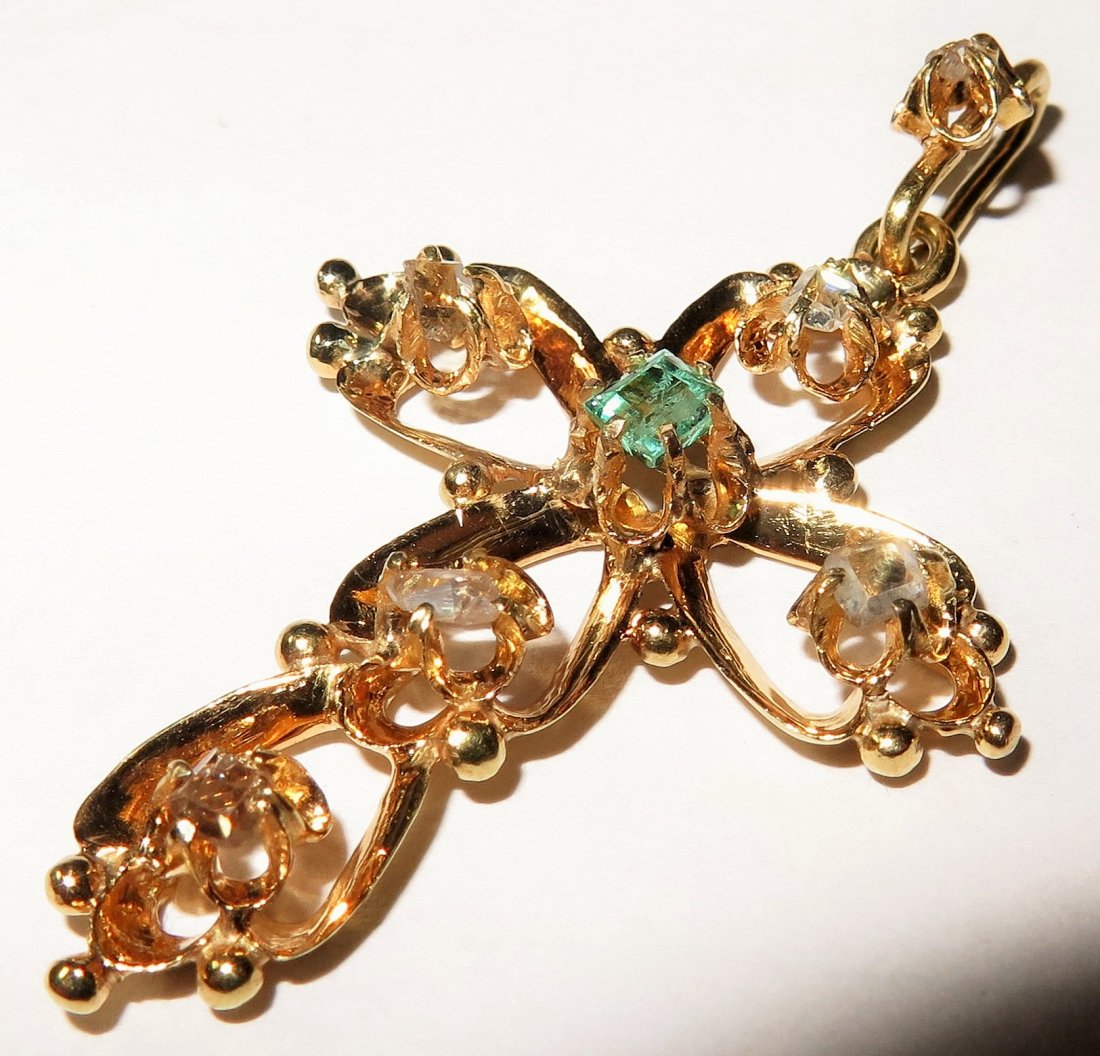 18th C. 18k Gold Rose Cut Diamond Emerald Cross Pendant (1 of 5)