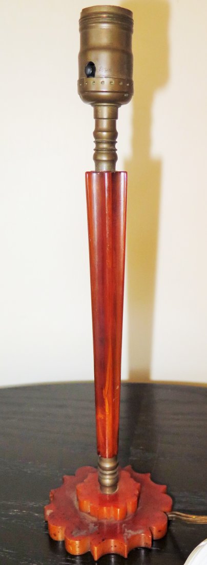 Art Deco Catalin Bakelite Lamp (1 of 4)