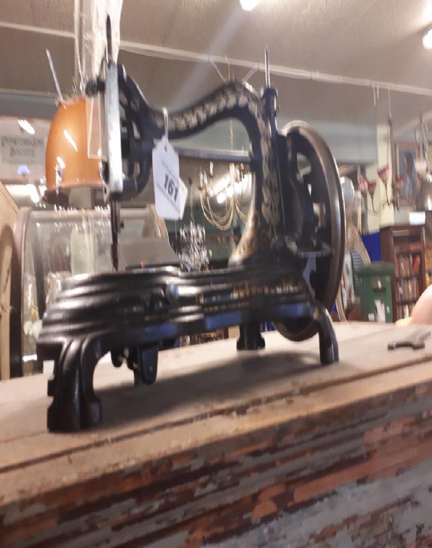 Victorian metal and brass sewing machine. (1 of 1)