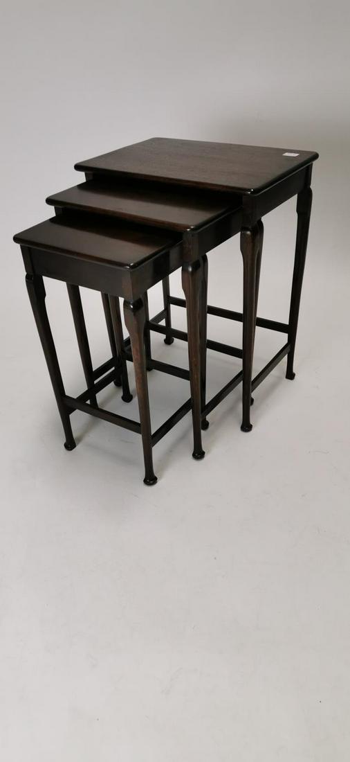 Nest of three mahogany tables.: Nest of three mahogany tables. {Largest - 56cm H X 43cm W X 30cm D }.