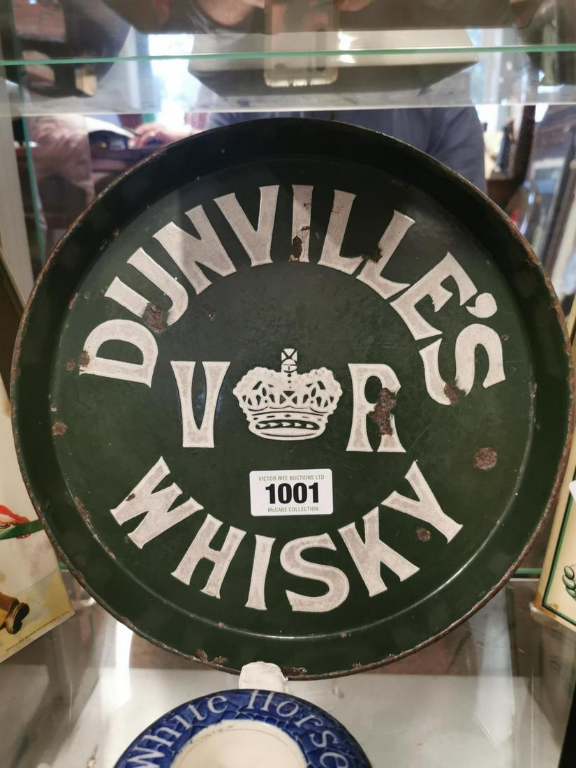 Dunville's VR whiskey enamel advertising drinks tray.: Dunville's VR whiskey enamel advertising drinks tray. { 29cm Dia }.