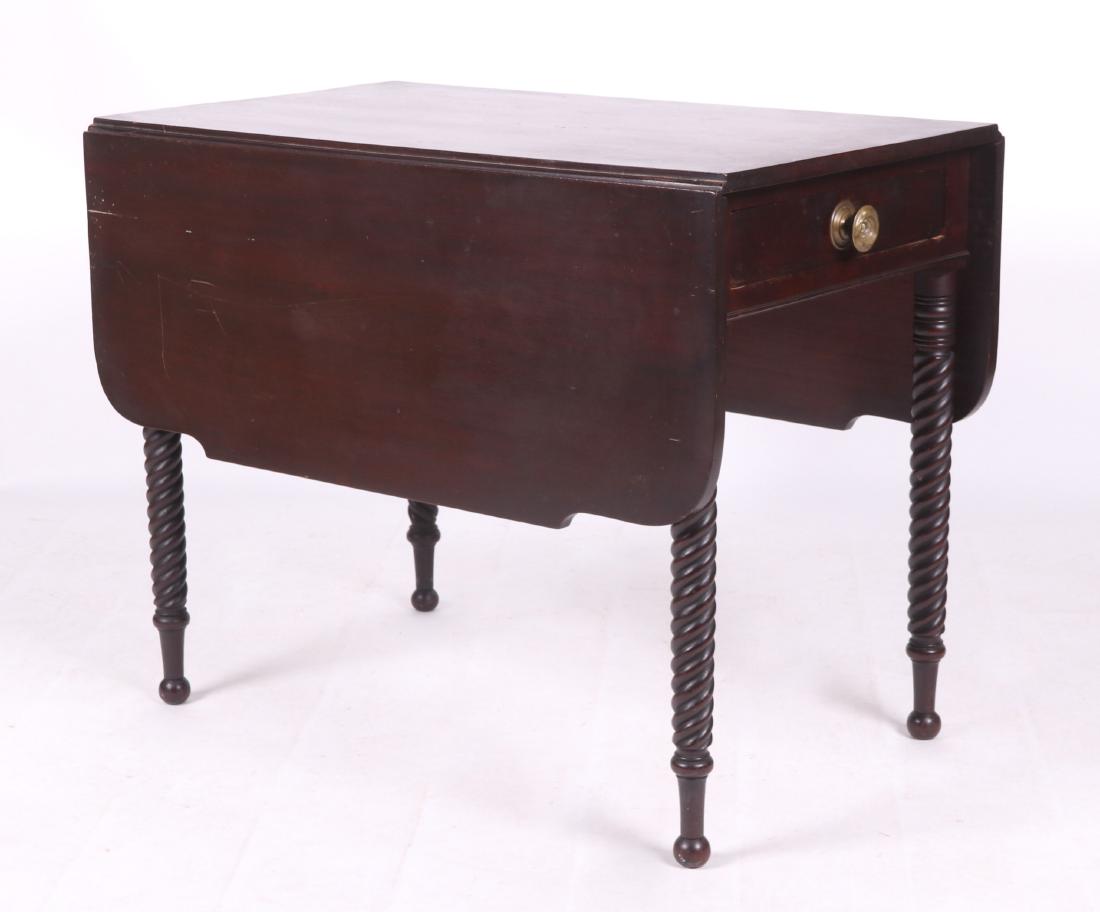 An American Late Federal Mahogany Drop Leaf Table (1 of 14)