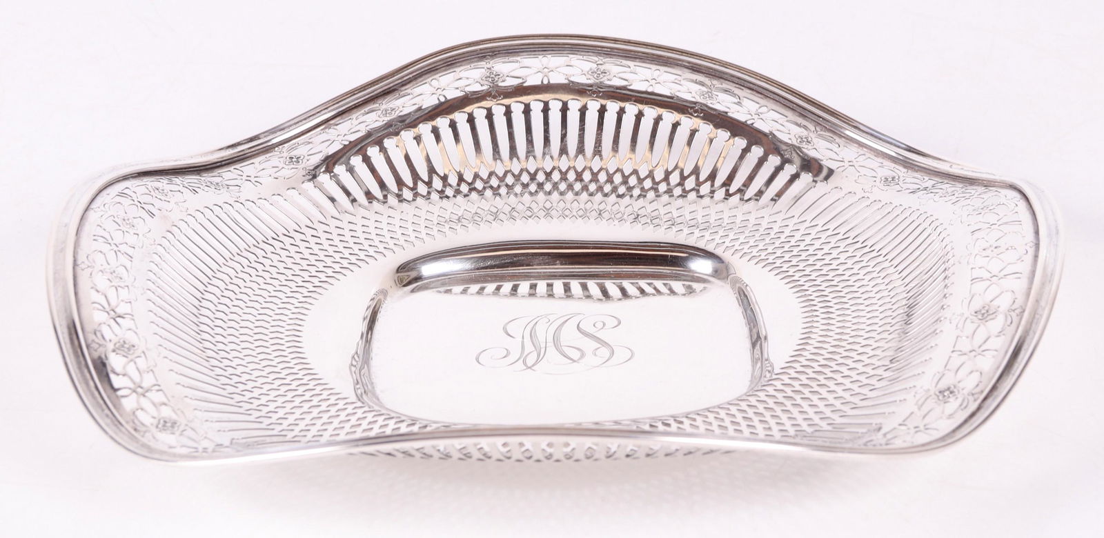 A Sterling Silver Serving Dish (1 of 6)