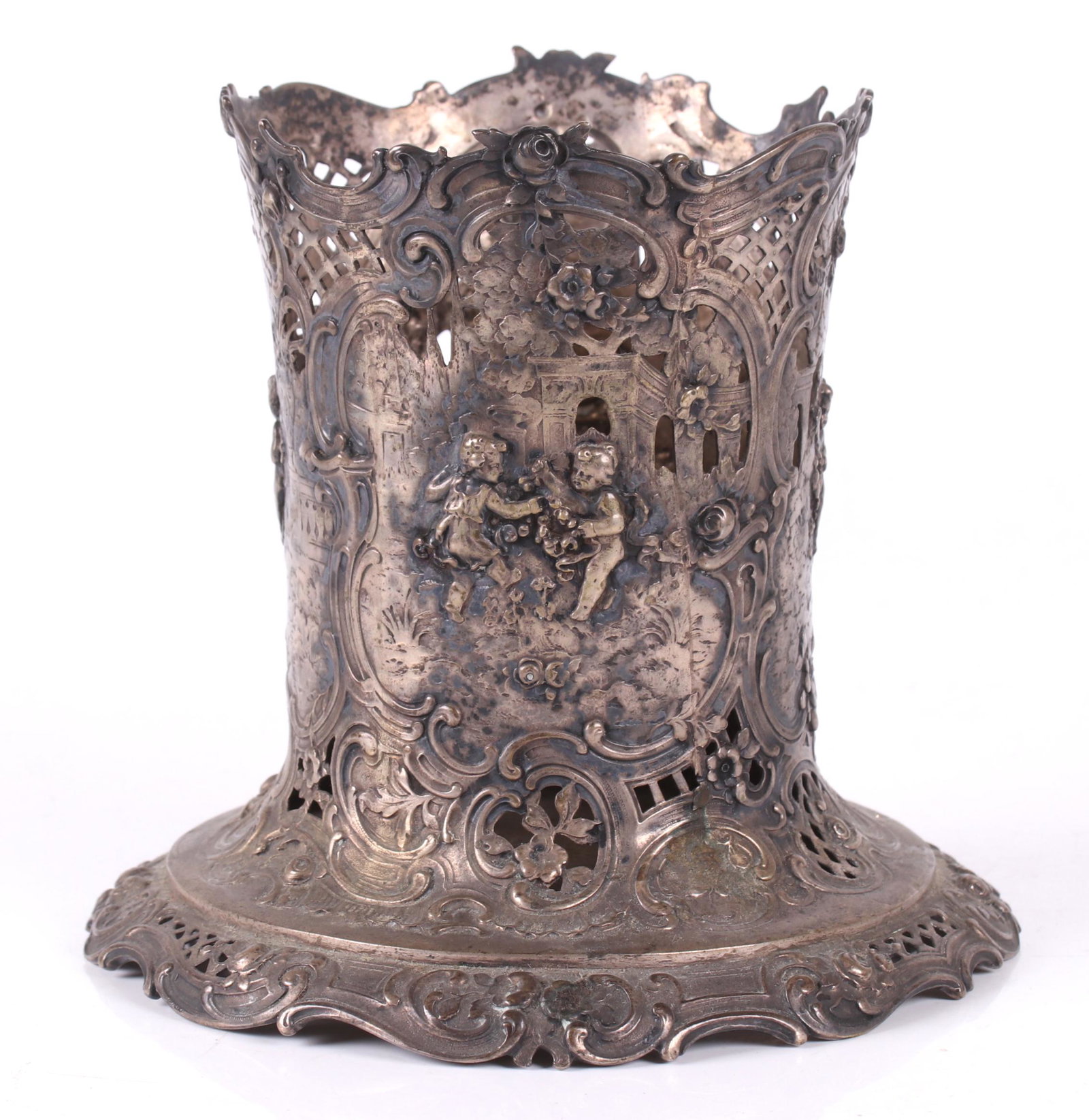 An .800 Silver German Vase Stand (1 of 8)
