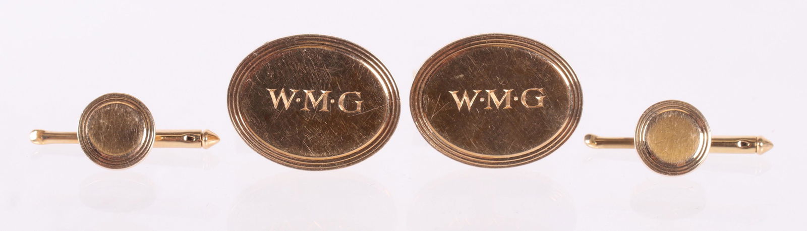 A Pair of Tiffany and Co. 14k Gold Cufflinks (1 of 9)