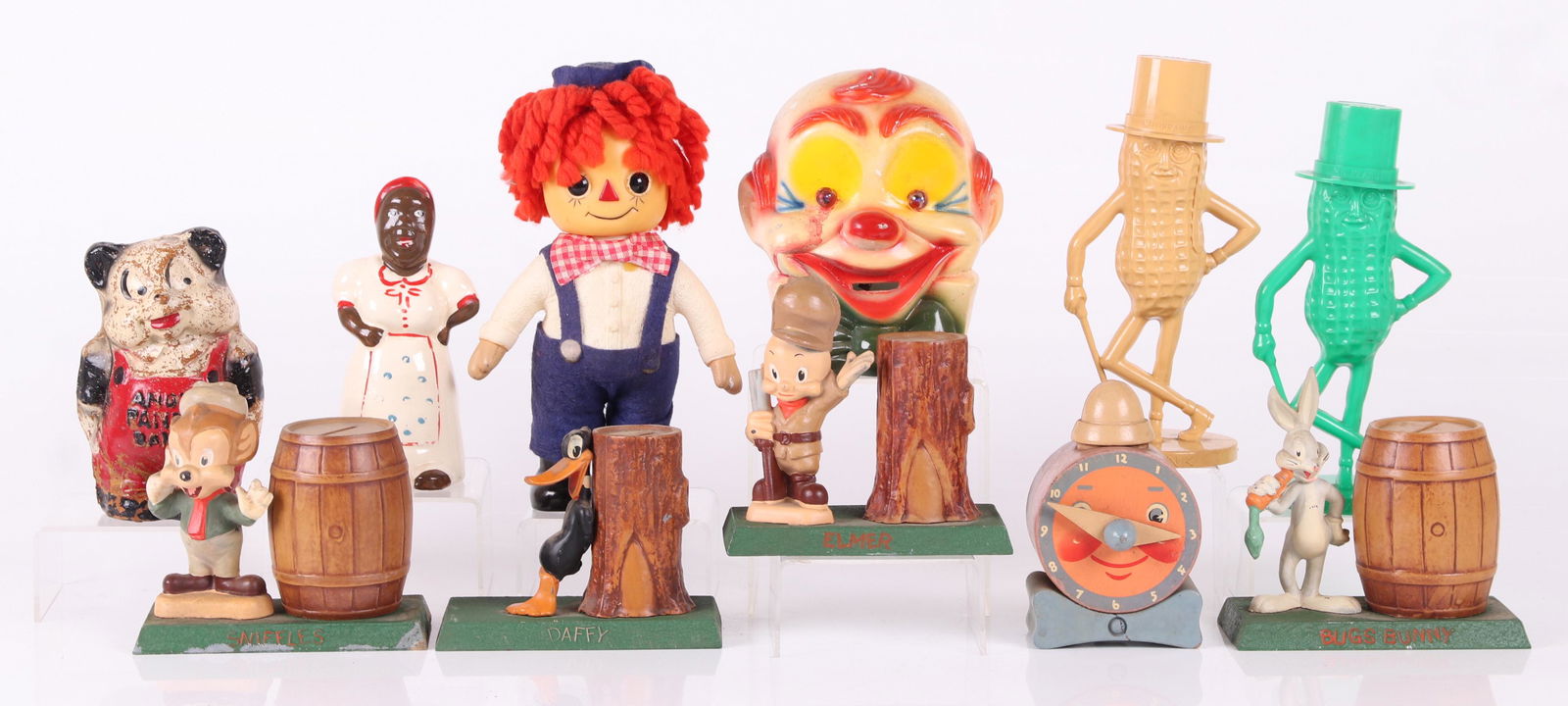 Toy Banks, Mr. Peanut, Bugs Bunny, Etc... (1 of 12)