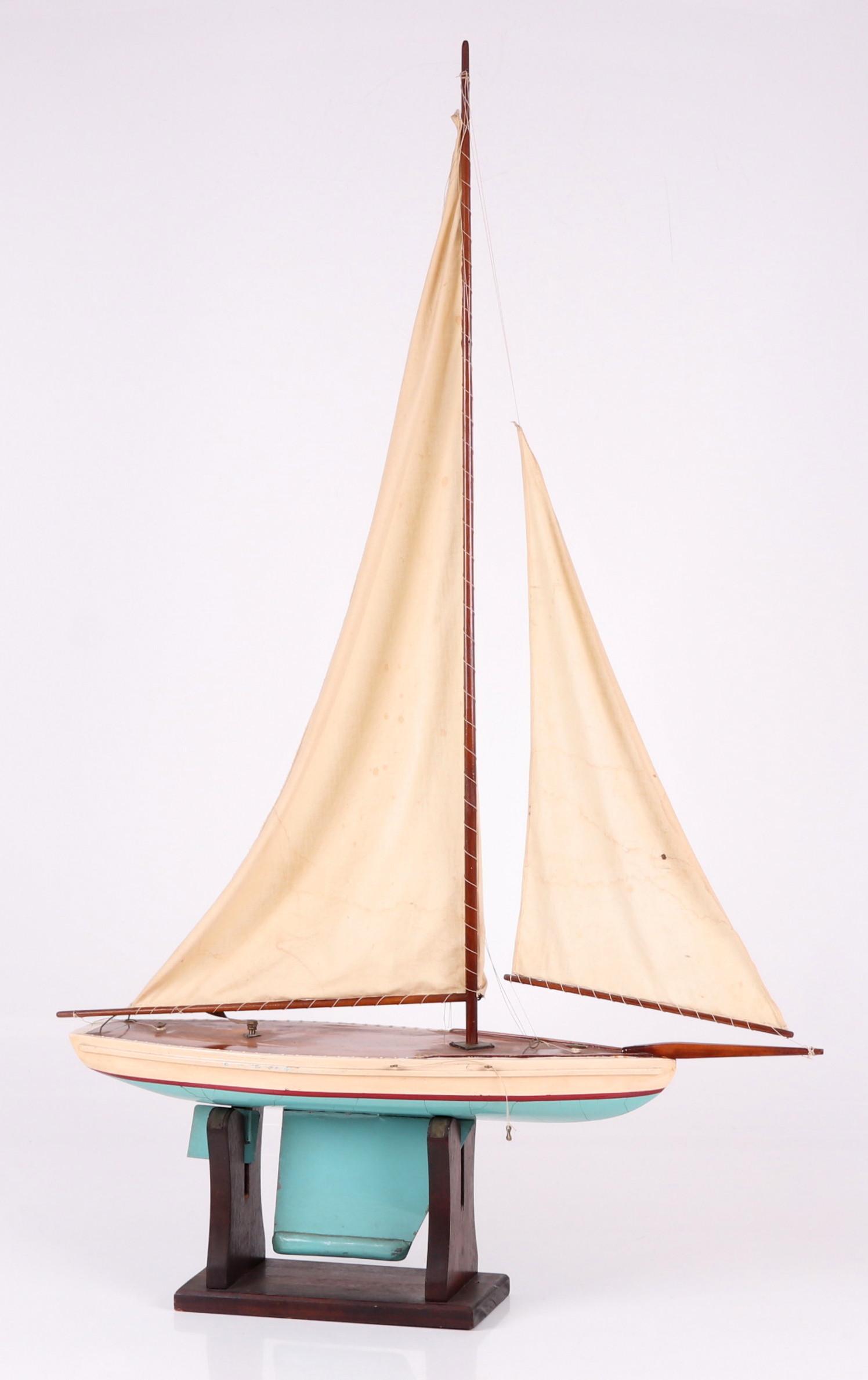 A Vintage Wooden Pond Model Boat (1 of 12)
