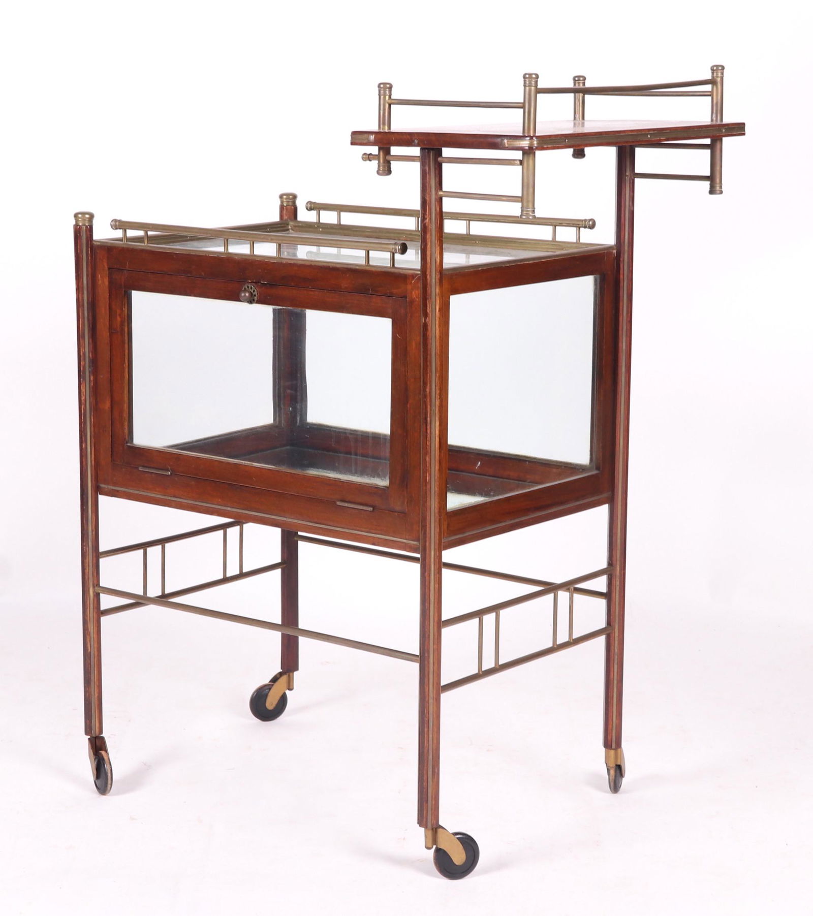 A Mahogany and Brass Tea Cart (1 of 10)
