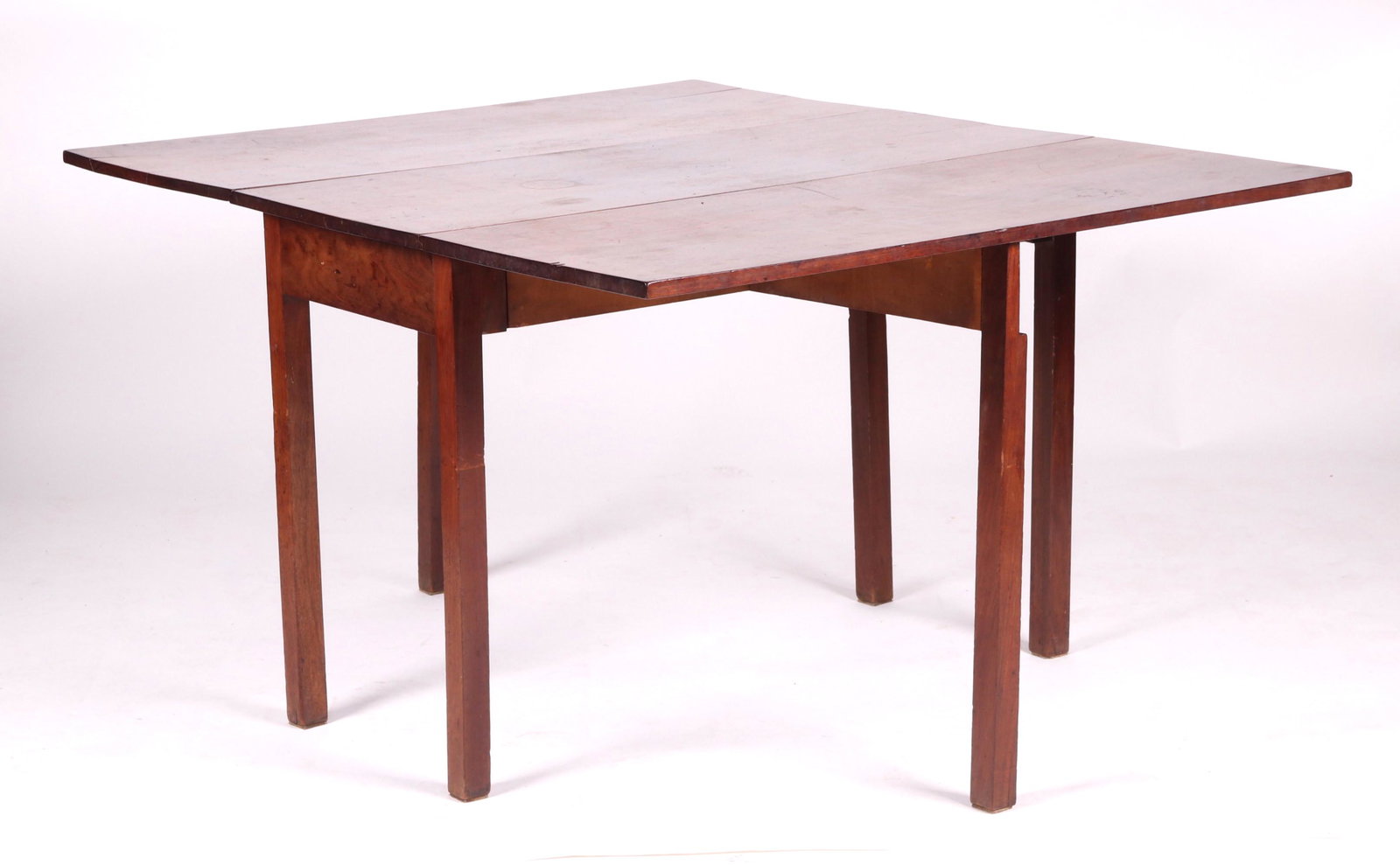 Chippendale Period Mahogany Drop Leaf Table (1 of 12)