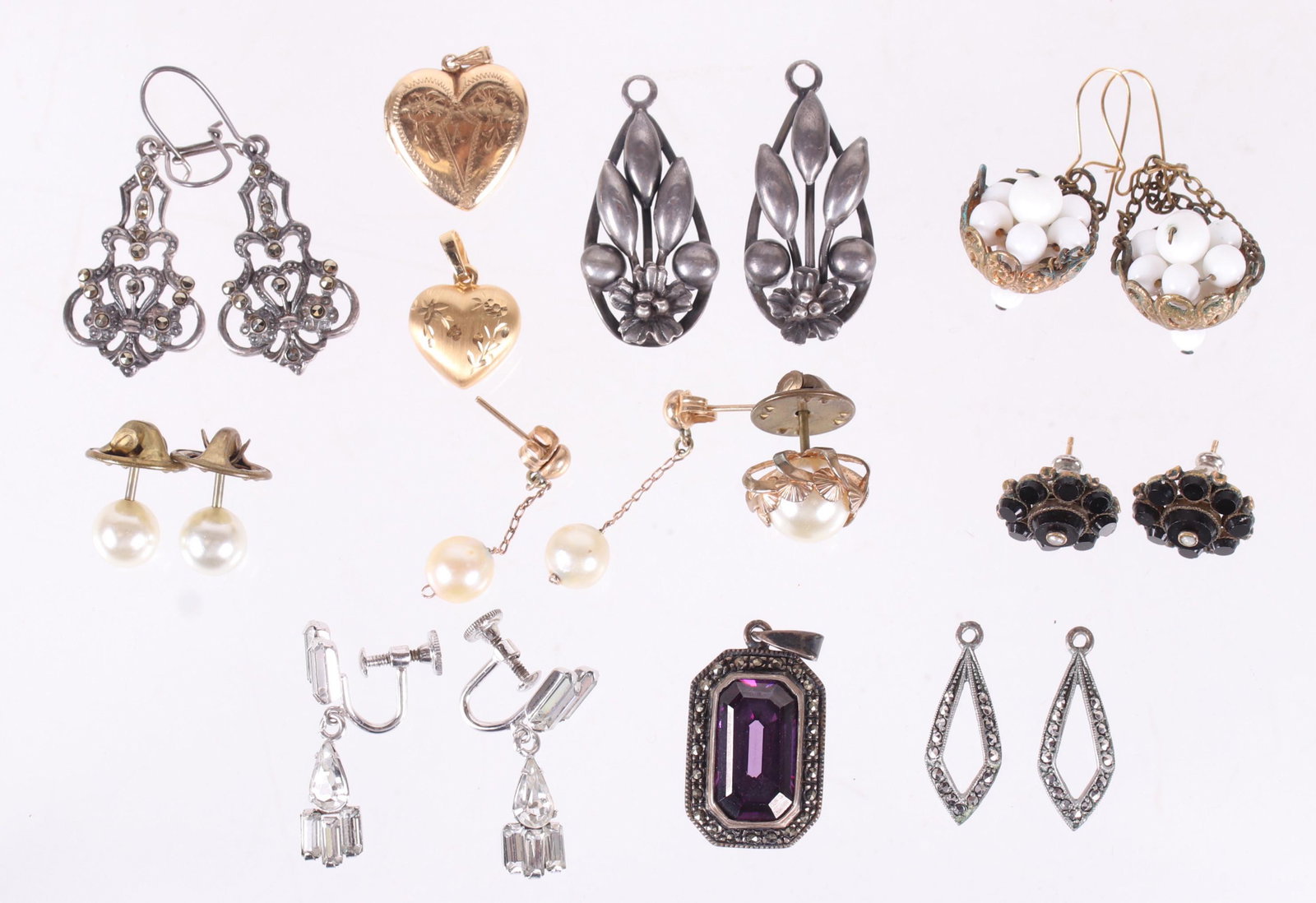 A Group of Silver and Gold Estate Jewelry (1 of 13)