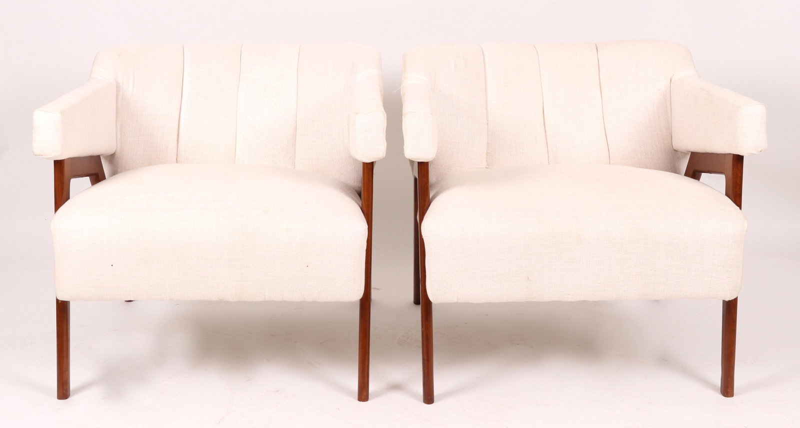 A Pair of Mid Century Armchairs (1 of 6)