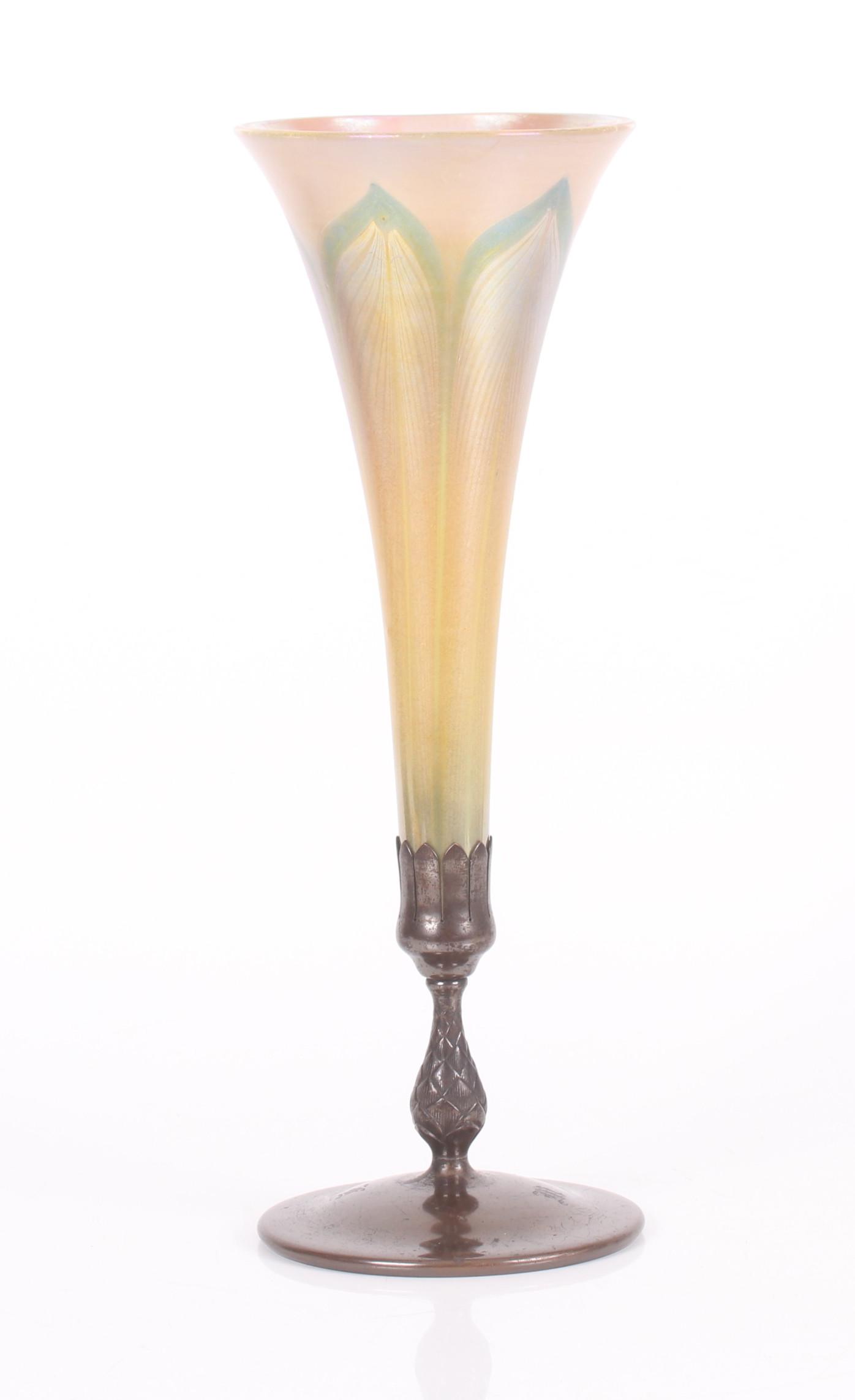 A Tiffany Studios Favrile Glass Vase, Bronze Stand (1 of 11)