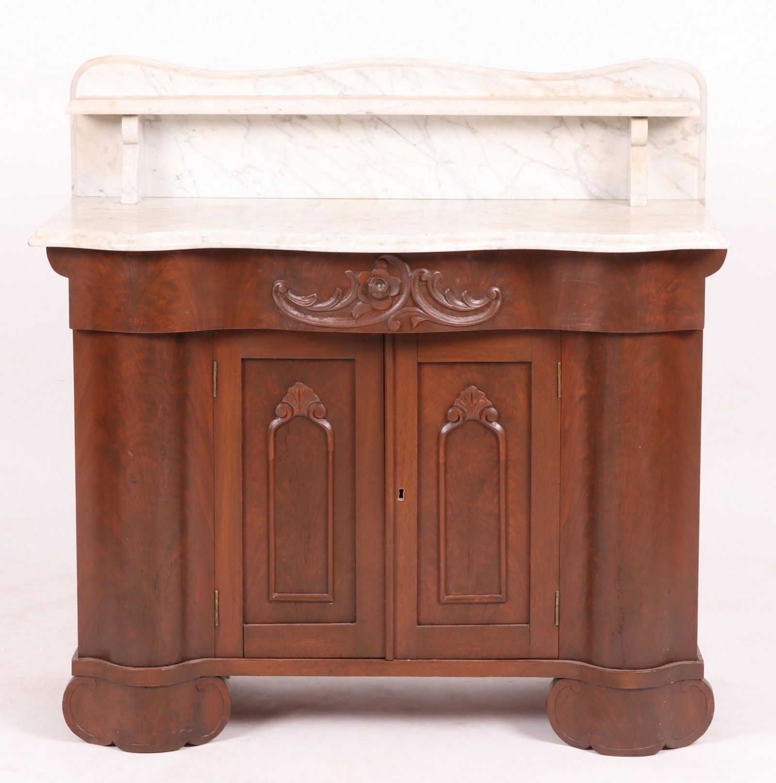 A Victorian Washstand (1 of 10)