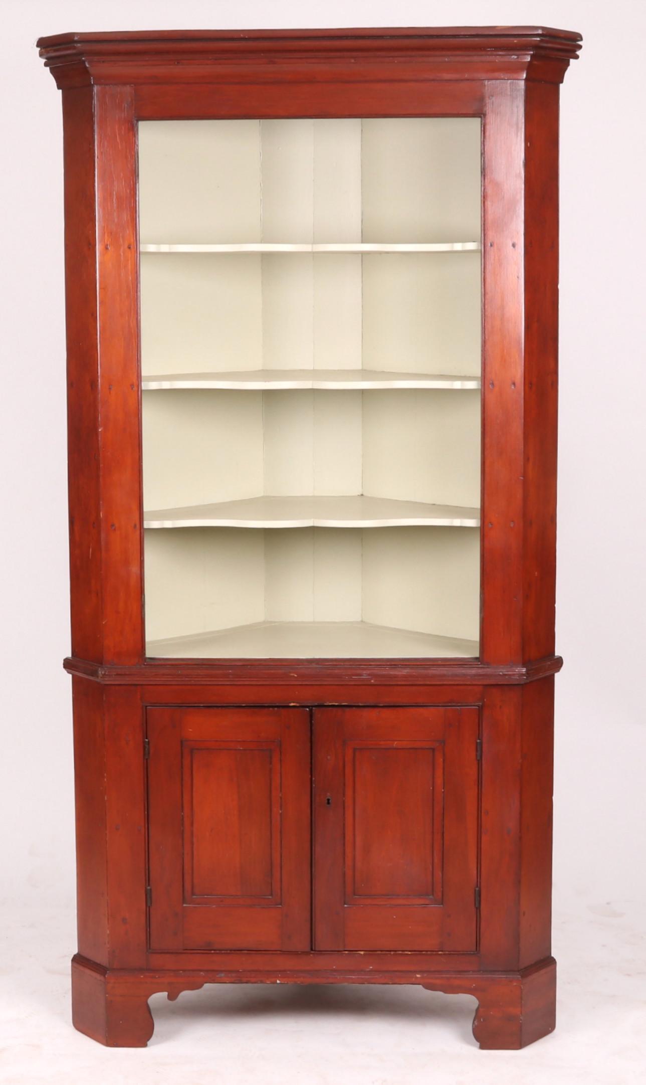 A 19th Century Pine Corner Cupboard (1 of 10)