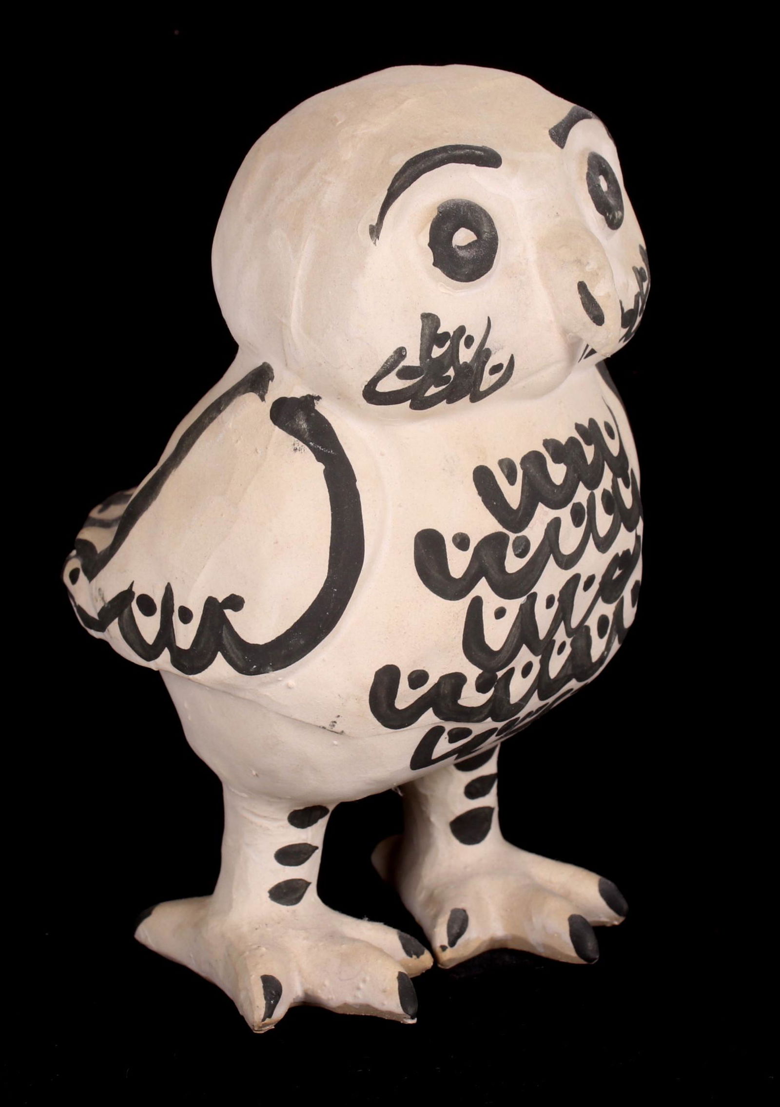 An Acoma Pueblo Pottery Owl Figure (1 of 6)
