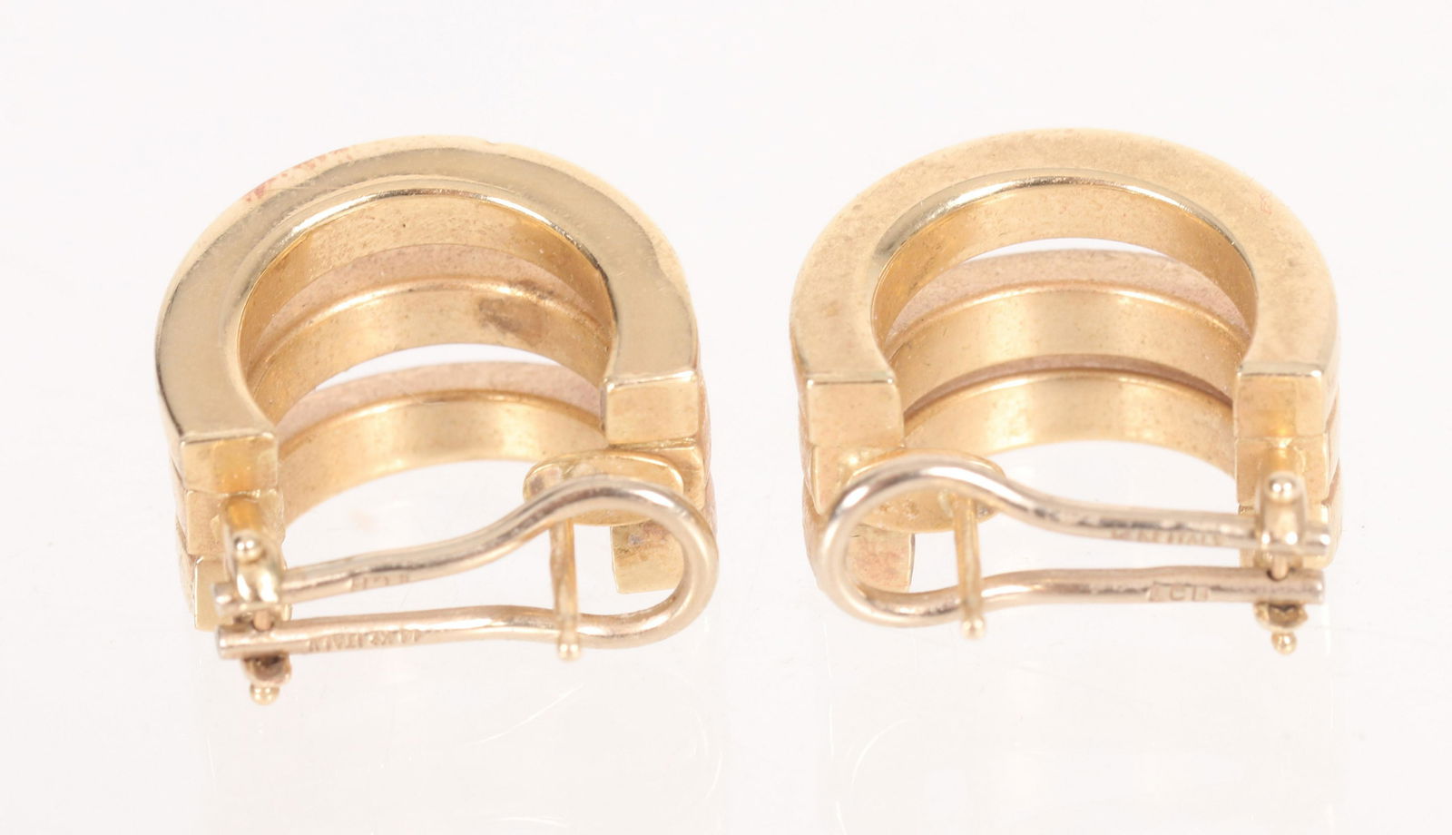 A Pair of 14K Gold Hoop Earrings (1 of 4)