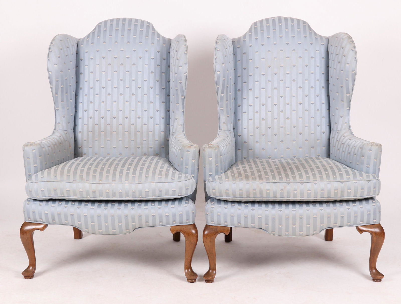 A Pair of Queen Anne Style Wingback Chairs (1 of 8)