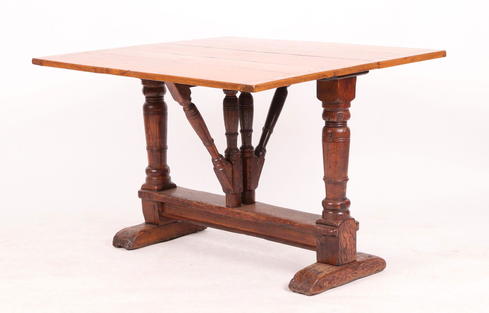 An Oak Trestle Table (1 of 11)