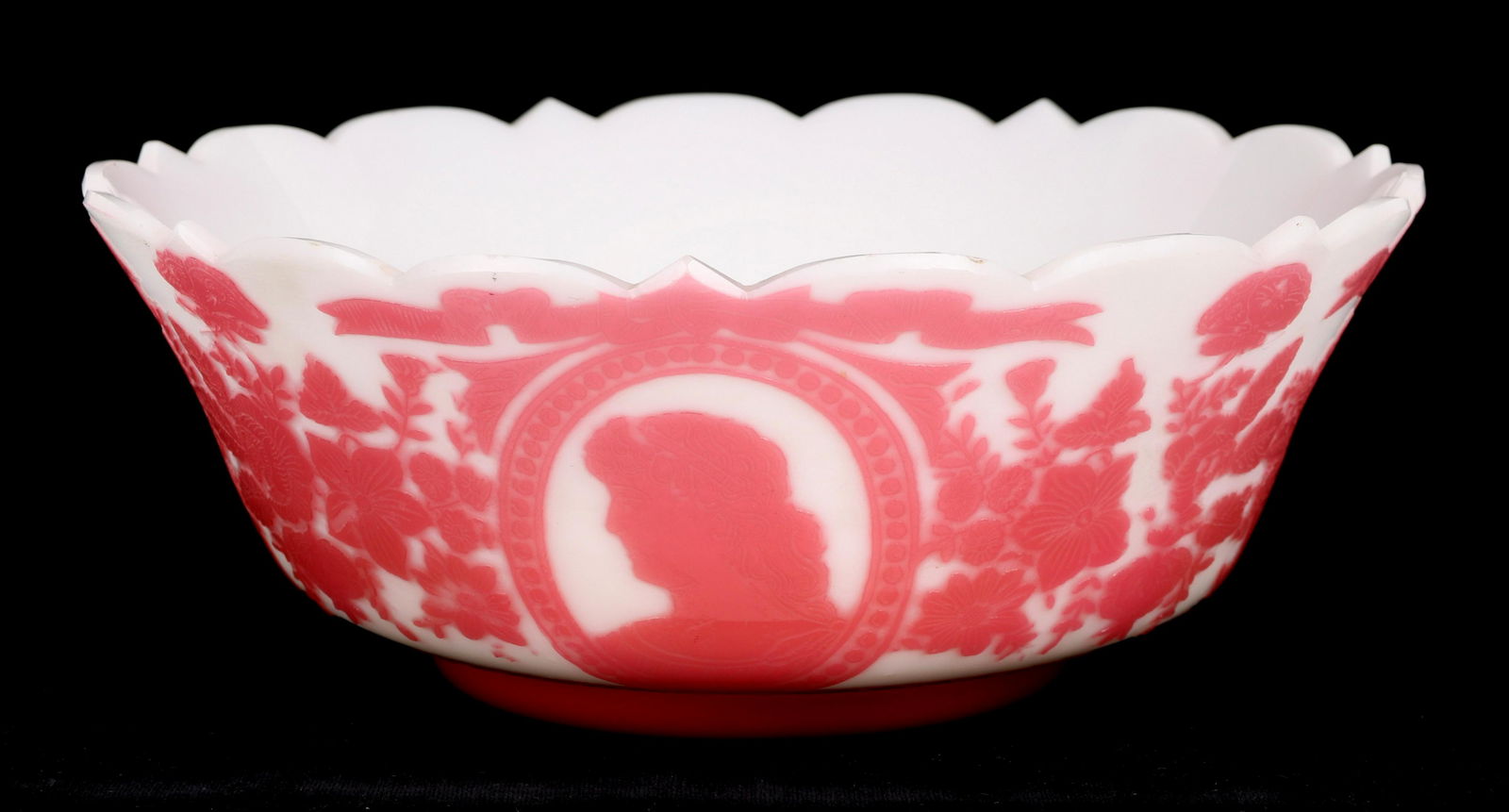 Mt. Washington Cameo Glass Bowl (1 of 6)