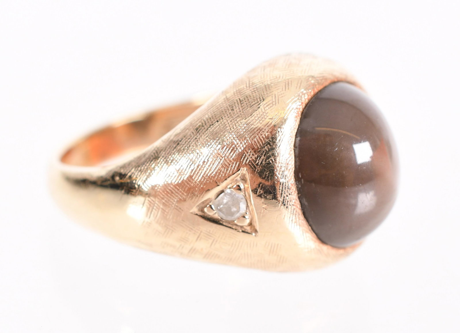 A Men's 14k Gold, and Sapphire Ring (1 of 4)