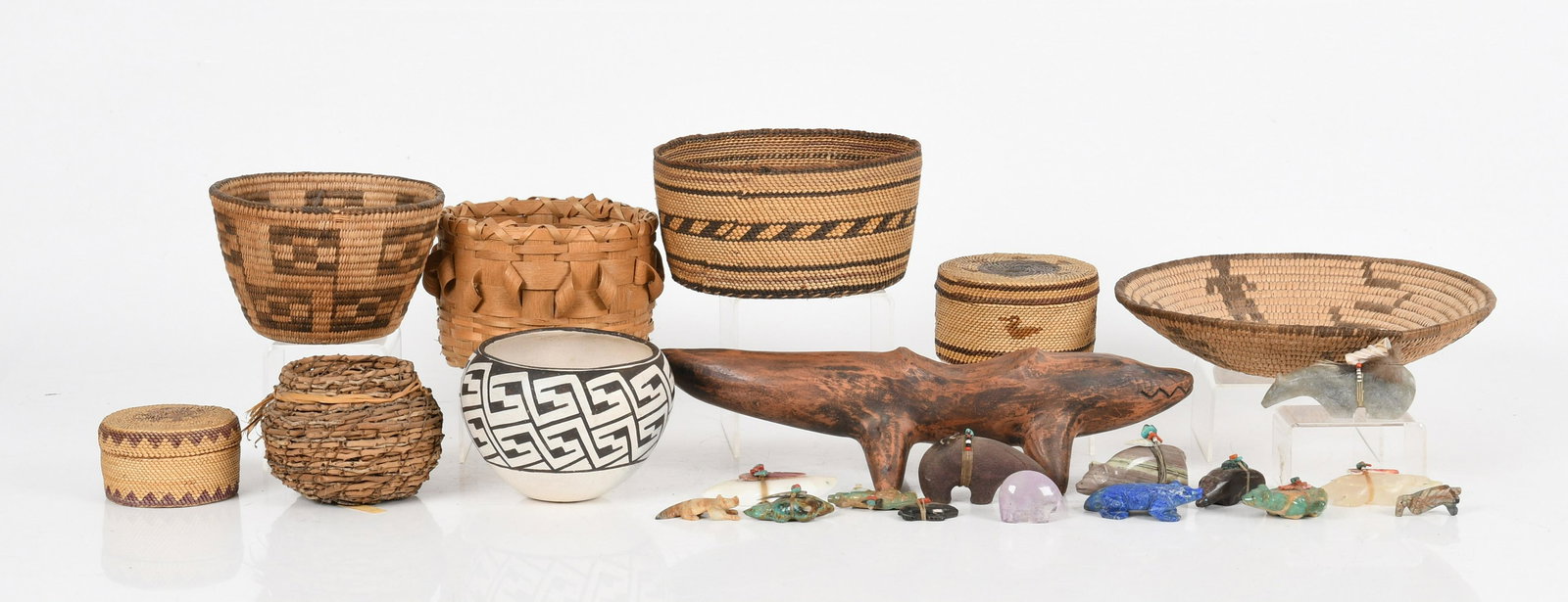 A group of Native American articles, 20th century (1 of 11)